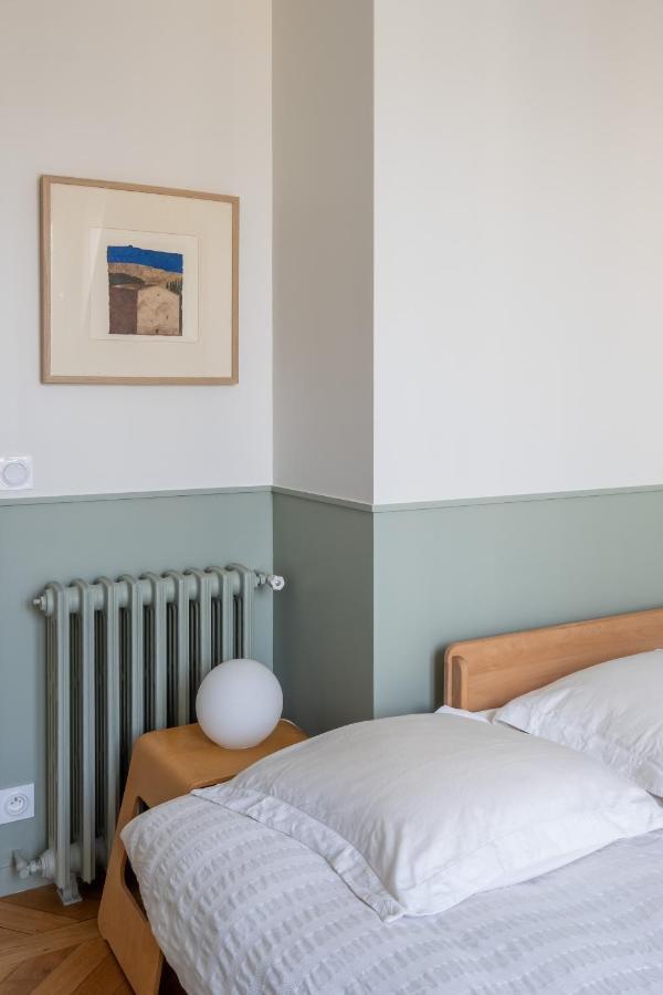 Veeve - Bright Skies Apartment