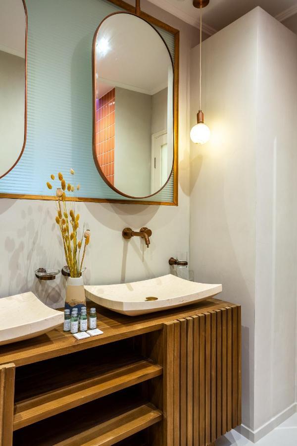 The Josephine Montmartre Apartment Paris