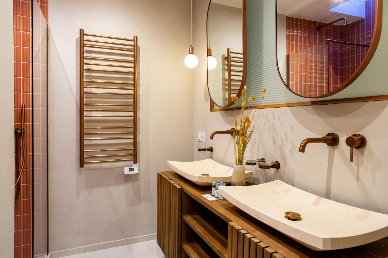 The Josephine Montmartre Apartment