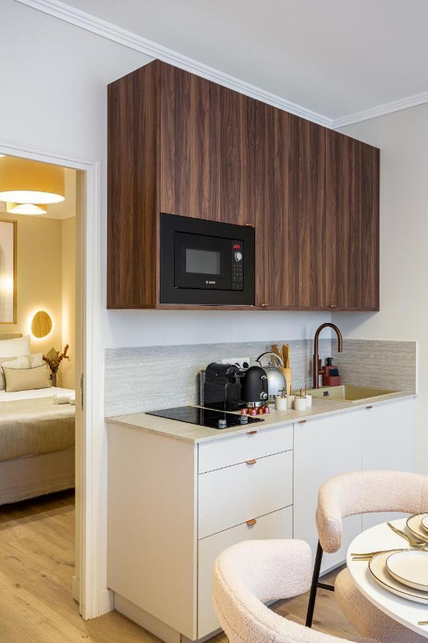 The Josephine Montmartre Apartment