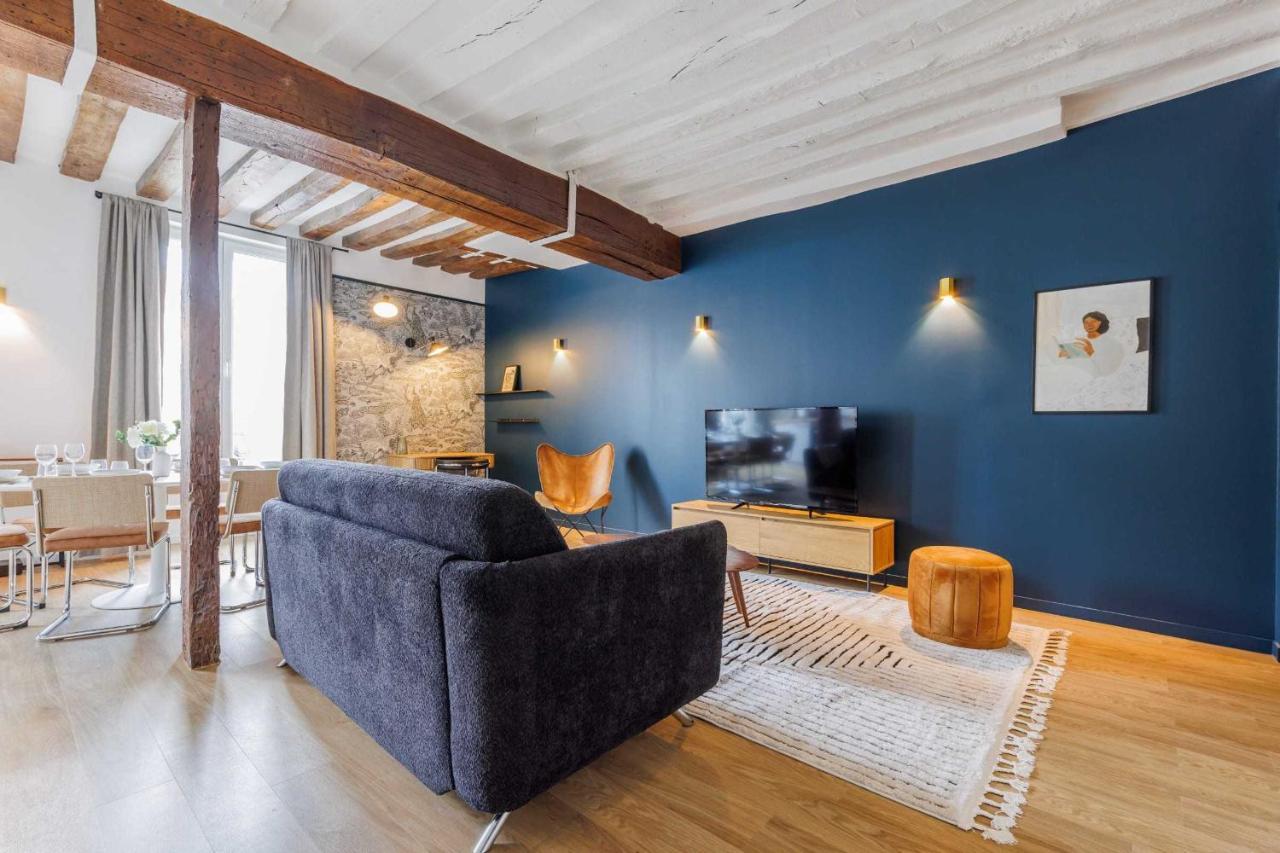 Bon Marche Apartment Paris