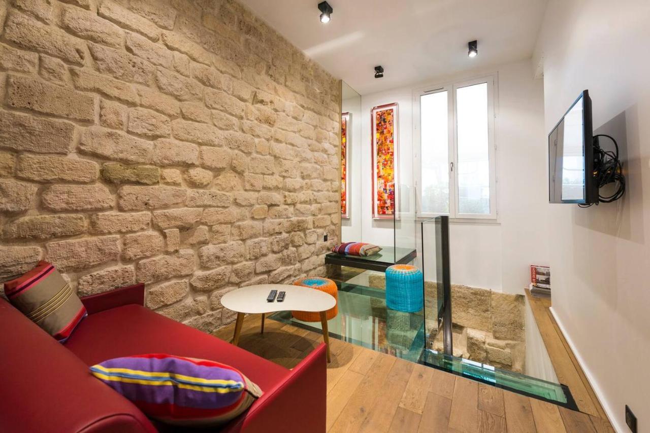 Appartement Le Marais - Place Des Vosges - Tournelles 86 *