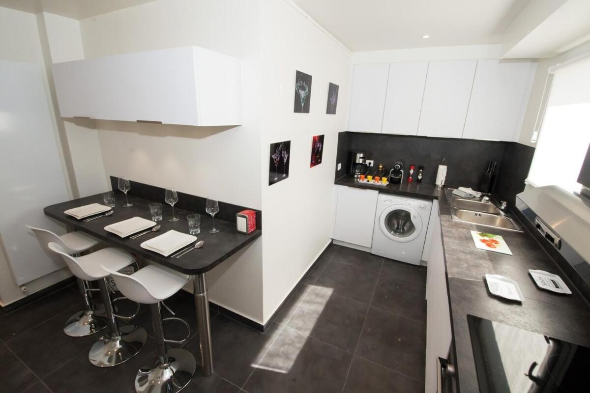 Apartment Luxueux Pied A Terre -trocadero - Tour Eiffel Et Champs De Mars *
