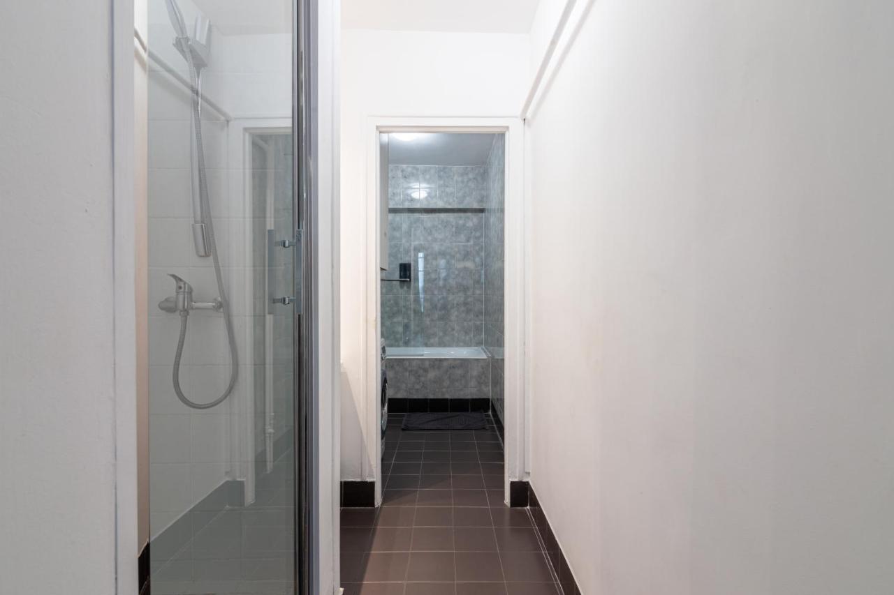 Luxurious 2 Bedroom Arc De Triomphe Grande Armee Appartement
