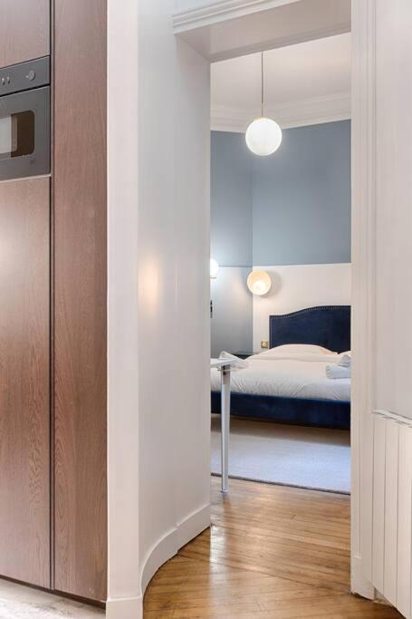 Apartment Mykeypers Luxury Parisian Flat - Heart Of *