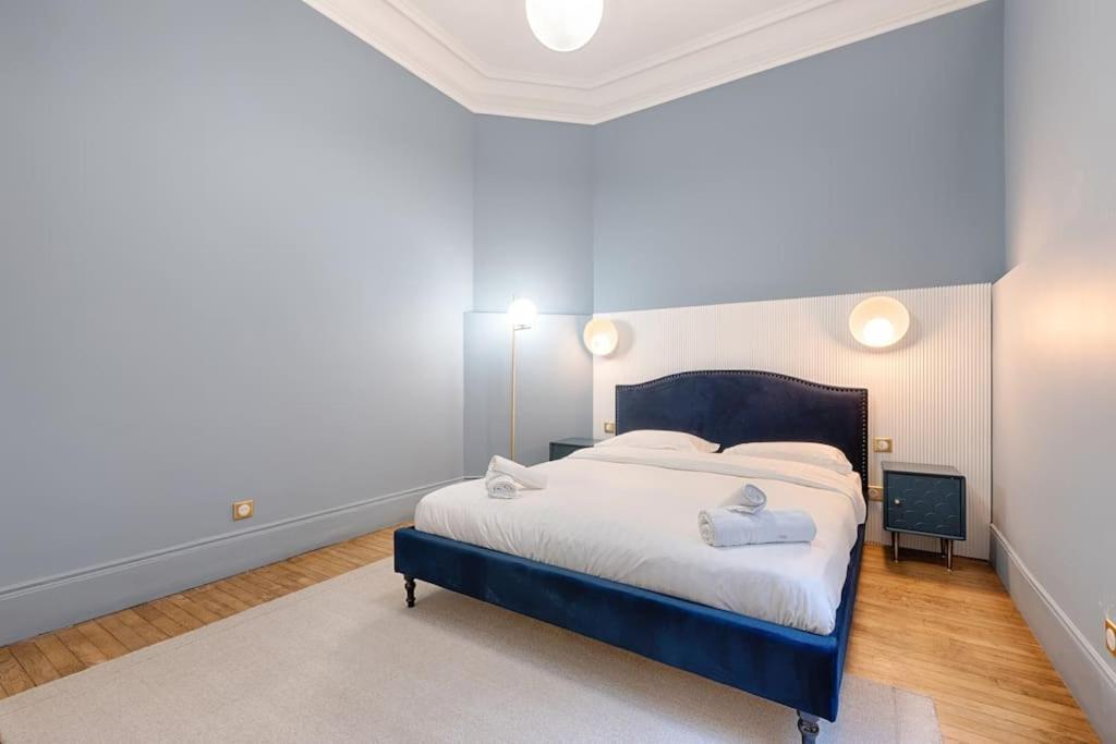 Mykeypers Luxury Parisian Flat - Heart Of Apartment