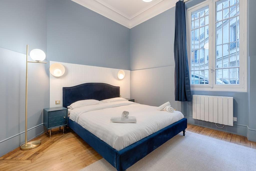 Mykeypers Luxury Parisian Flat - Heart Of Apartment *