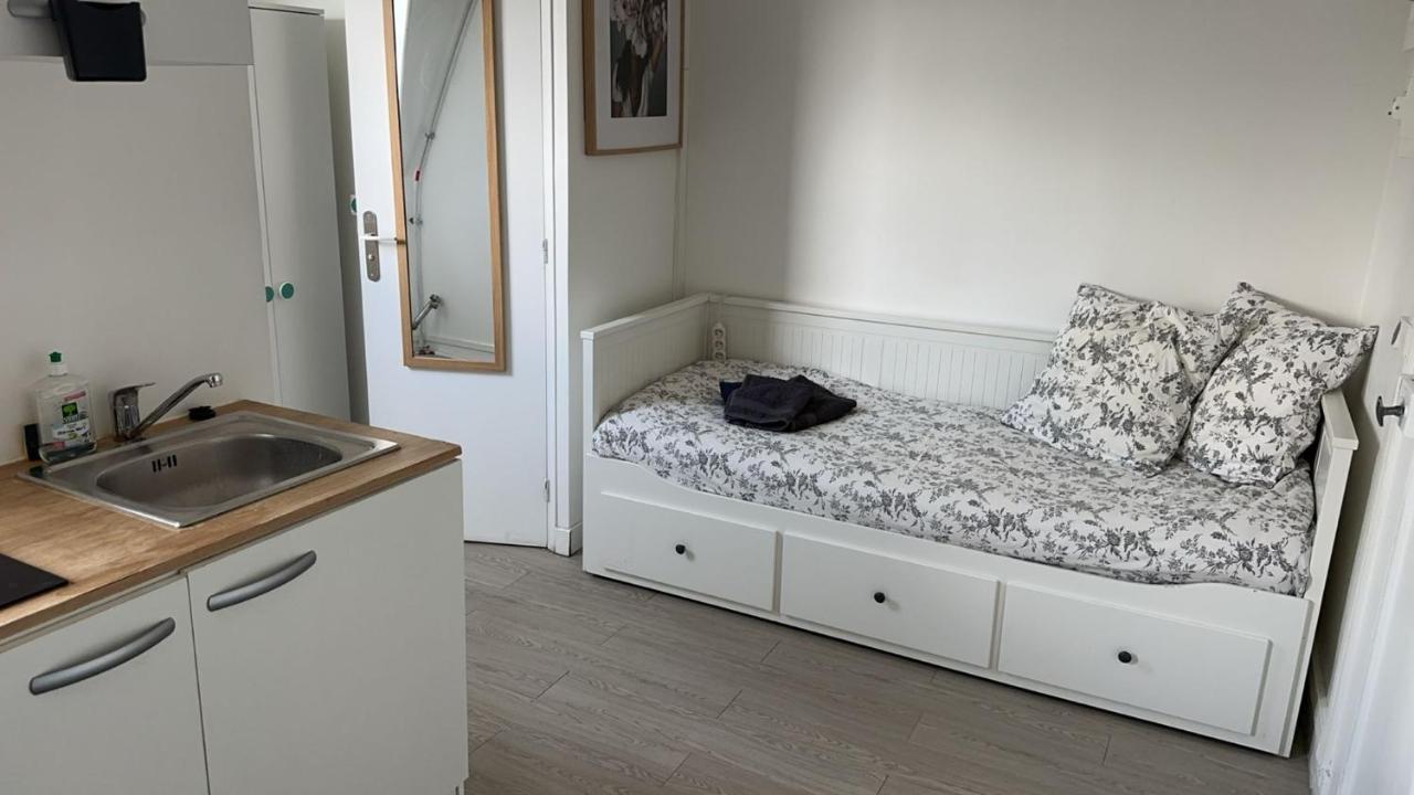 Apartment Guest Nearby Champs Elysees Paris