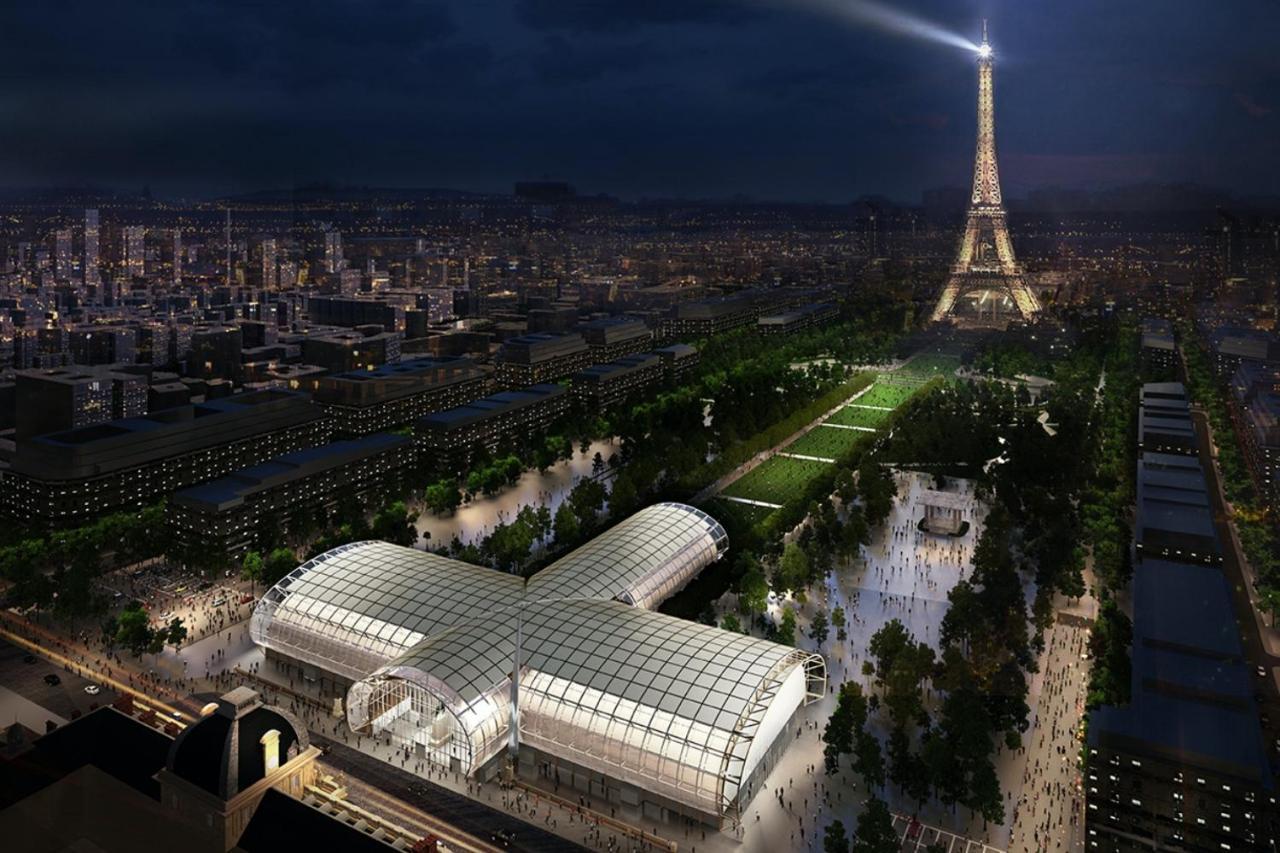 2 Pieces A Ecole Militaire Champ De Mars Tour Eiffel *