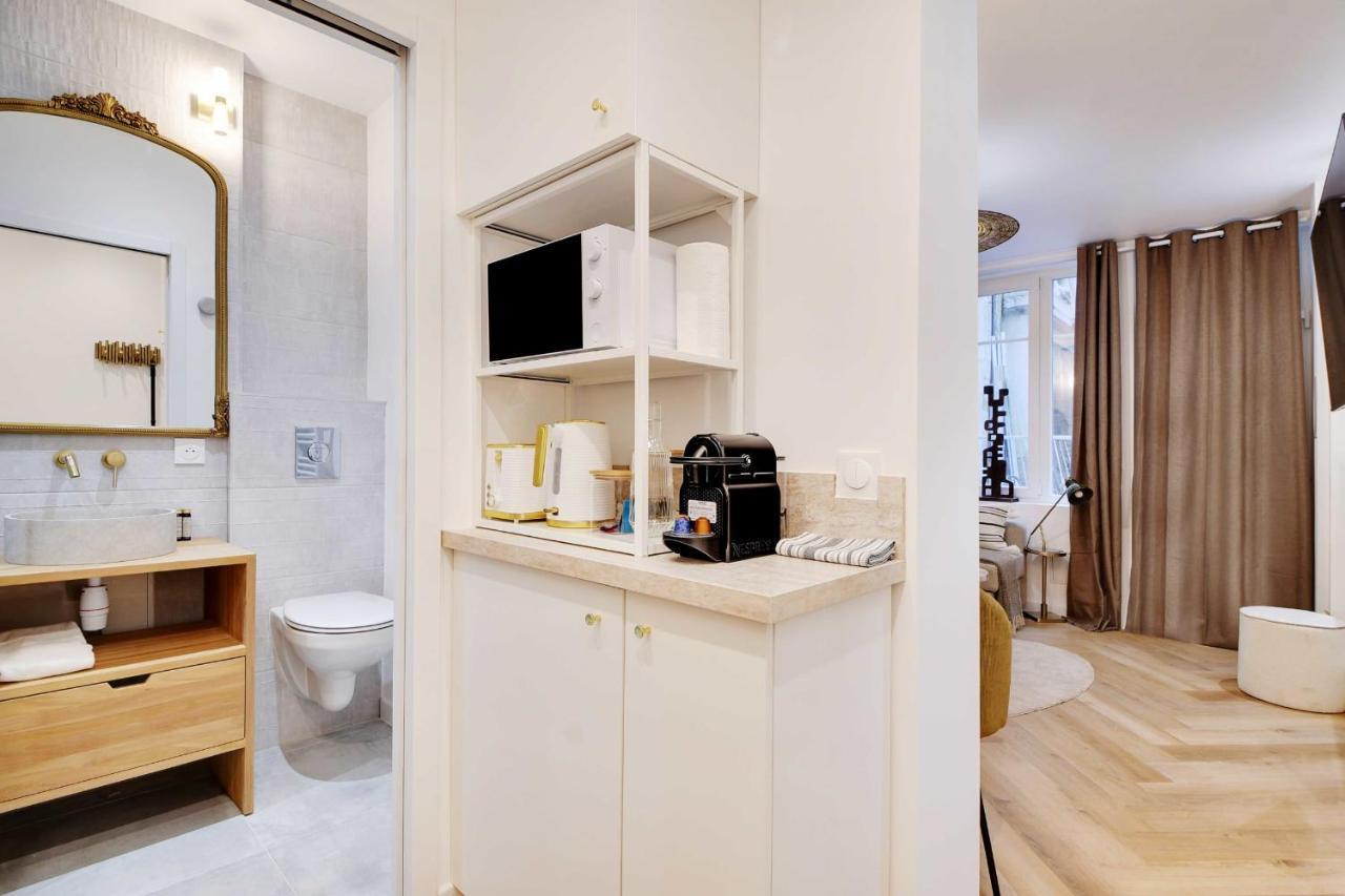 Cozy Studio In The Vibrant Heart Of * Paris