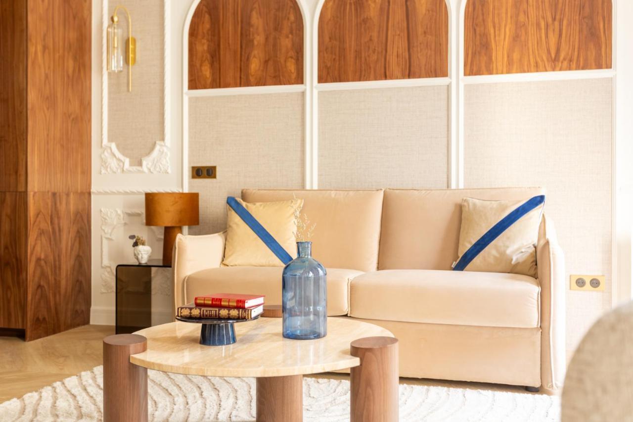 Merveil - Luxury - Louvre - Michodiere Apartment Paris