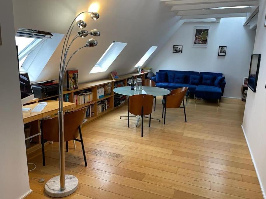 Apartment Floor Prime Location Elevator Close To Louvre *