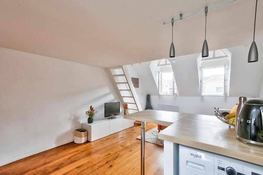 Magnifique Duplex Avec Vue Sur La Tour Eiffel Apartment Paris