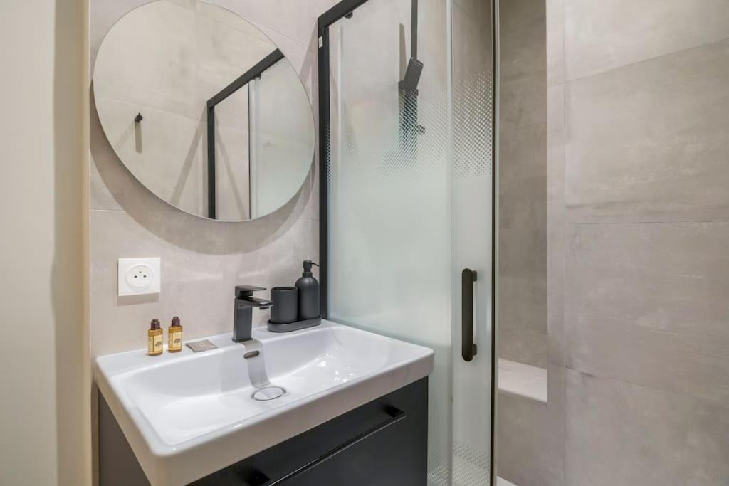 B.appart 6pers#2bedrooms#victorhugo#arcdetriomphe *