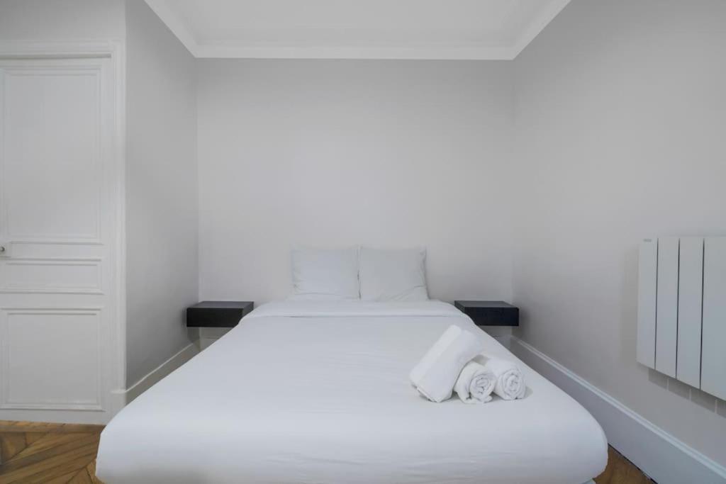 6pers #3 Bedrooms #2 Bathrooms#paris 17eme Apartment