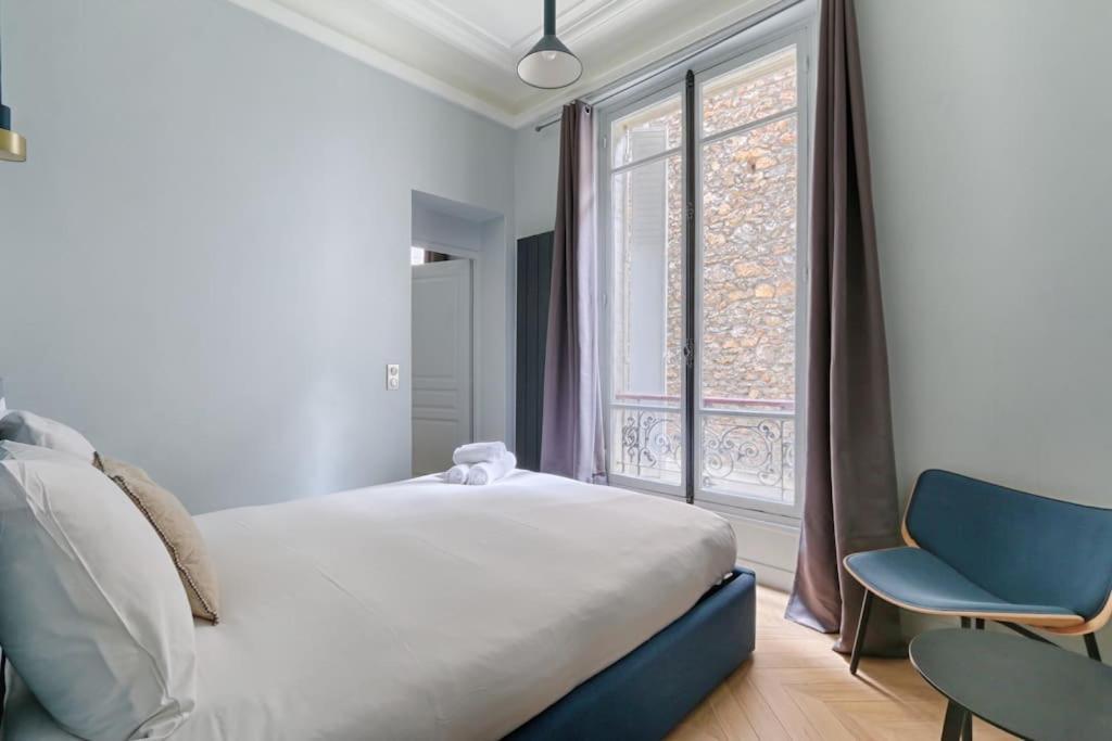 Champs Elysees Marbeuf Magnifique 4p Apartment