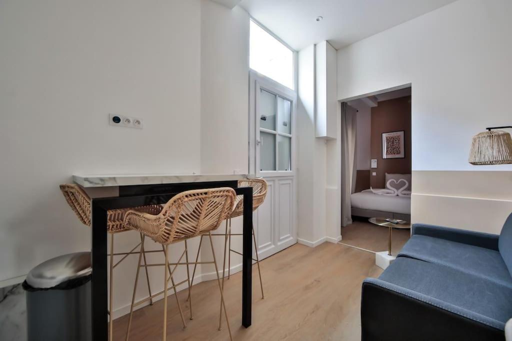 Apartment 0#appart 4pers#1 Bedroom#paris 15#commerce#ac *