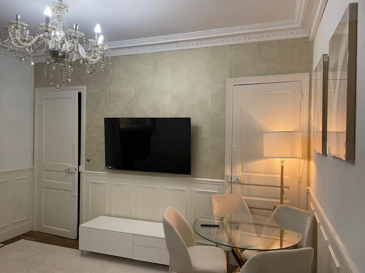 Apartment Maison Royale Bercy Paris
