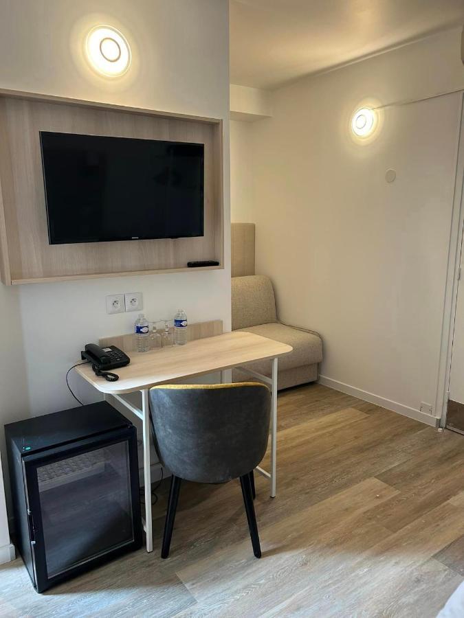 Derby Eiffel 3* Paris