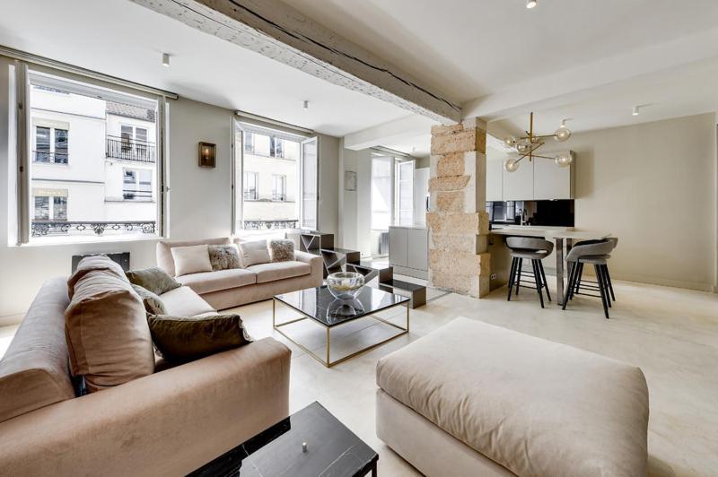196 Dan - Superb In Apartment