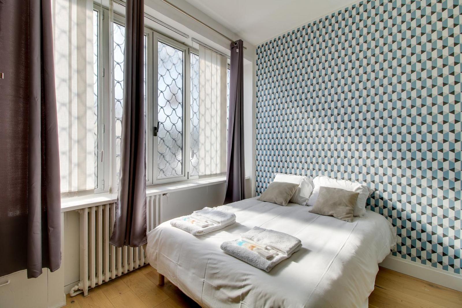 176 Jean - Superb In Apartment *