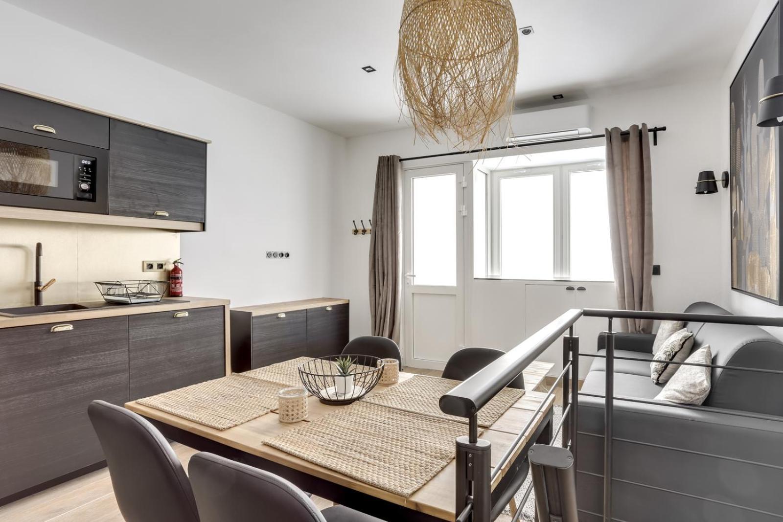 149 Christophe - Superbe A Apartment Paris