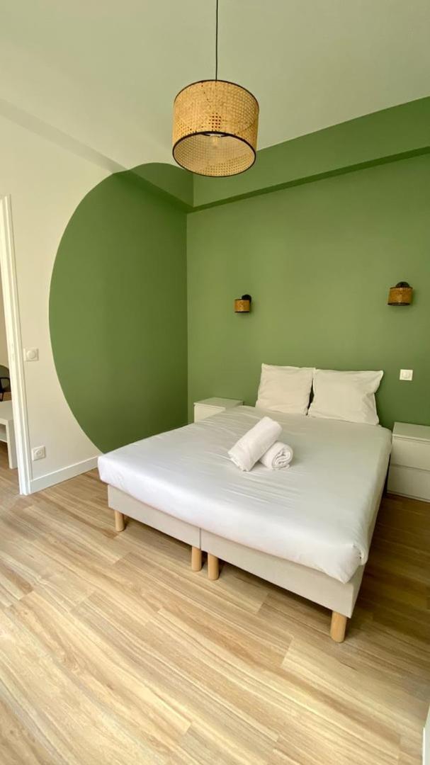 Apartment Proche Grands Boulevard 4p Paris