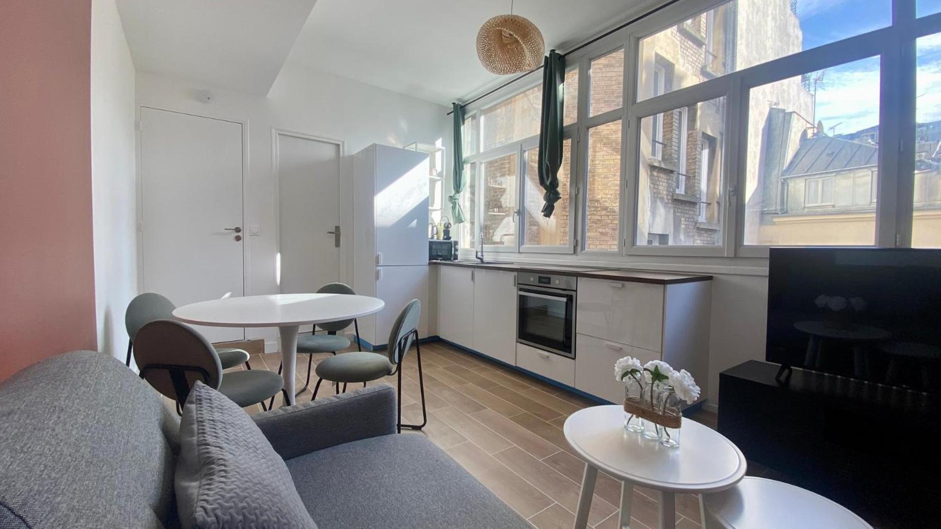 Apartment Confortable Proche Grands Boulevard 4p