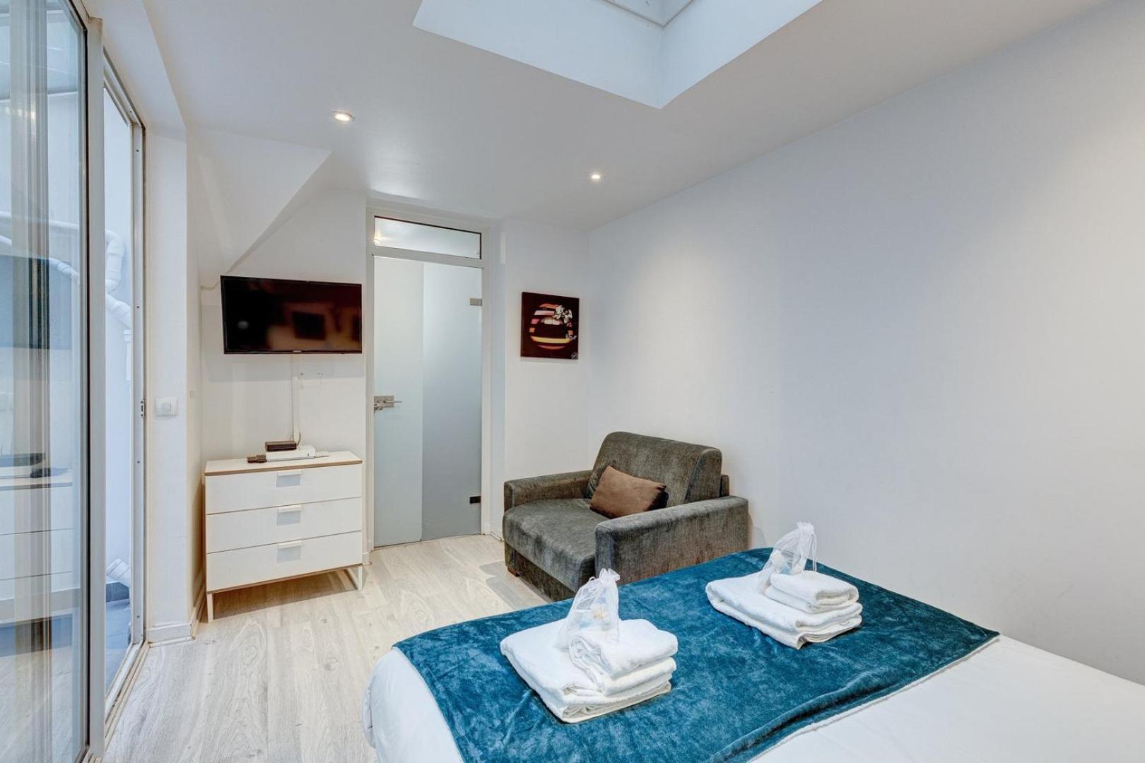 Apartment 244 Saint Dominique - Superb *