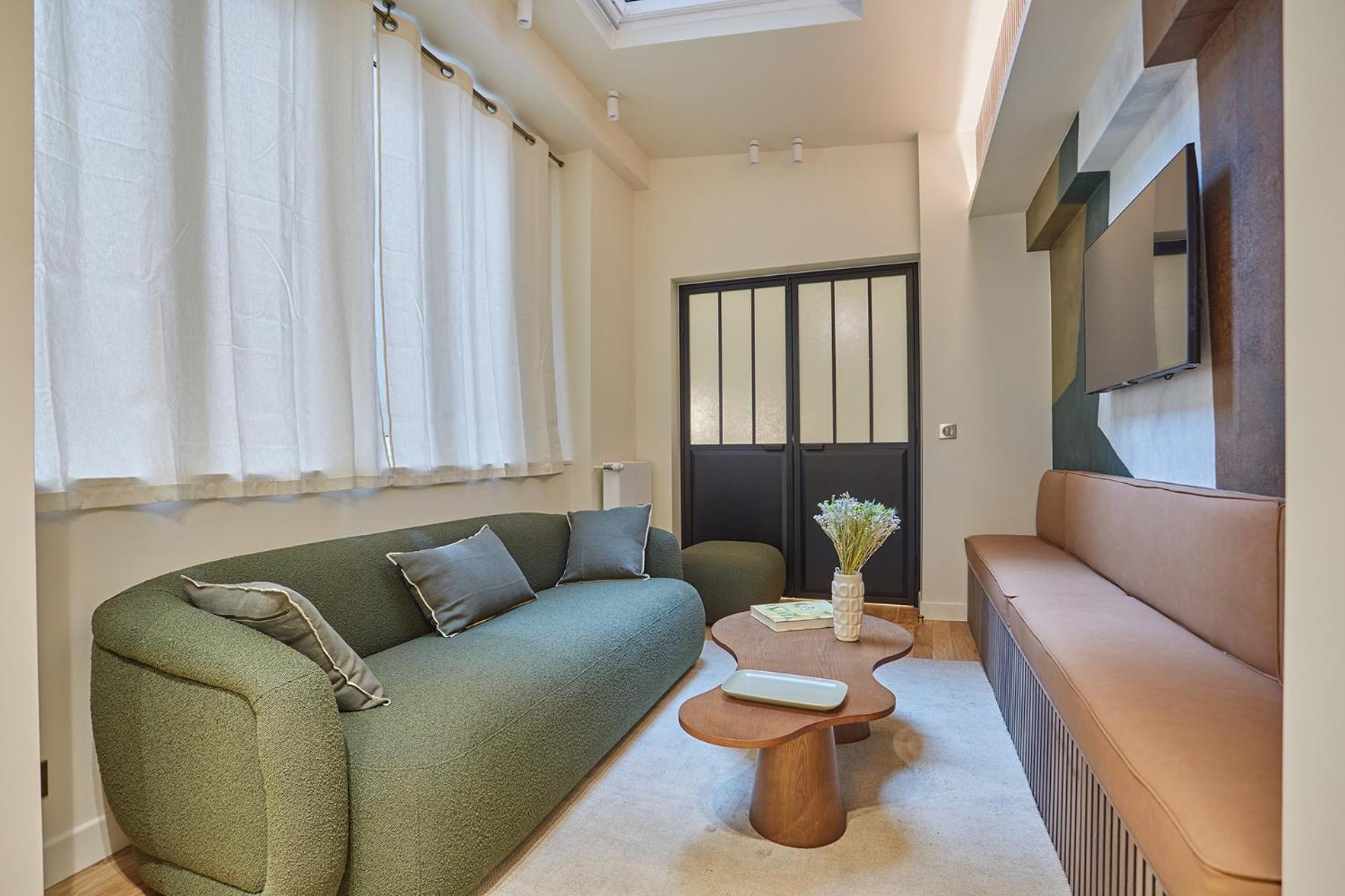Center Of By Prestige Appartement Paris