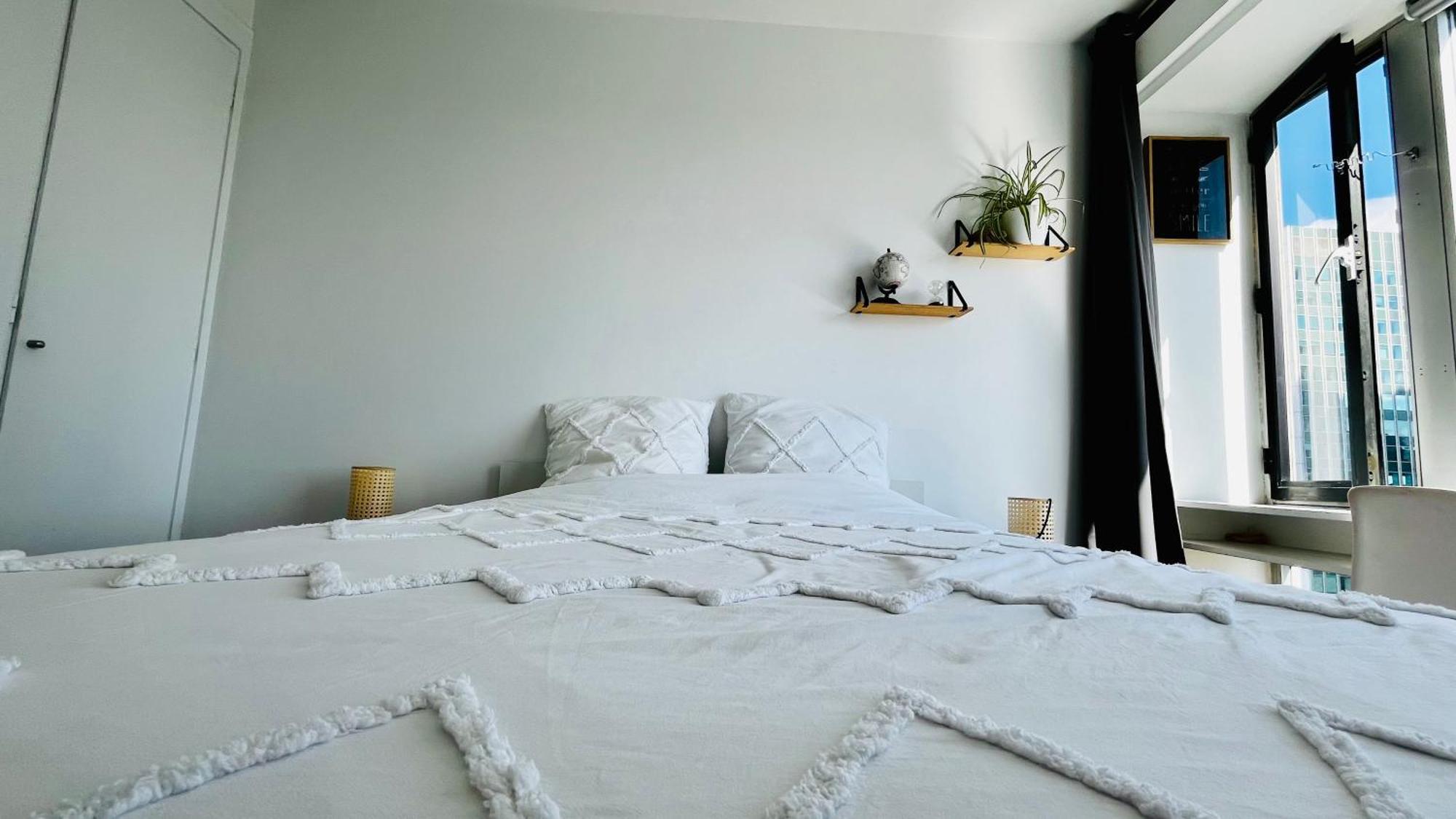 Homestay 2 Private Bedrooms, Montparnasse Station *