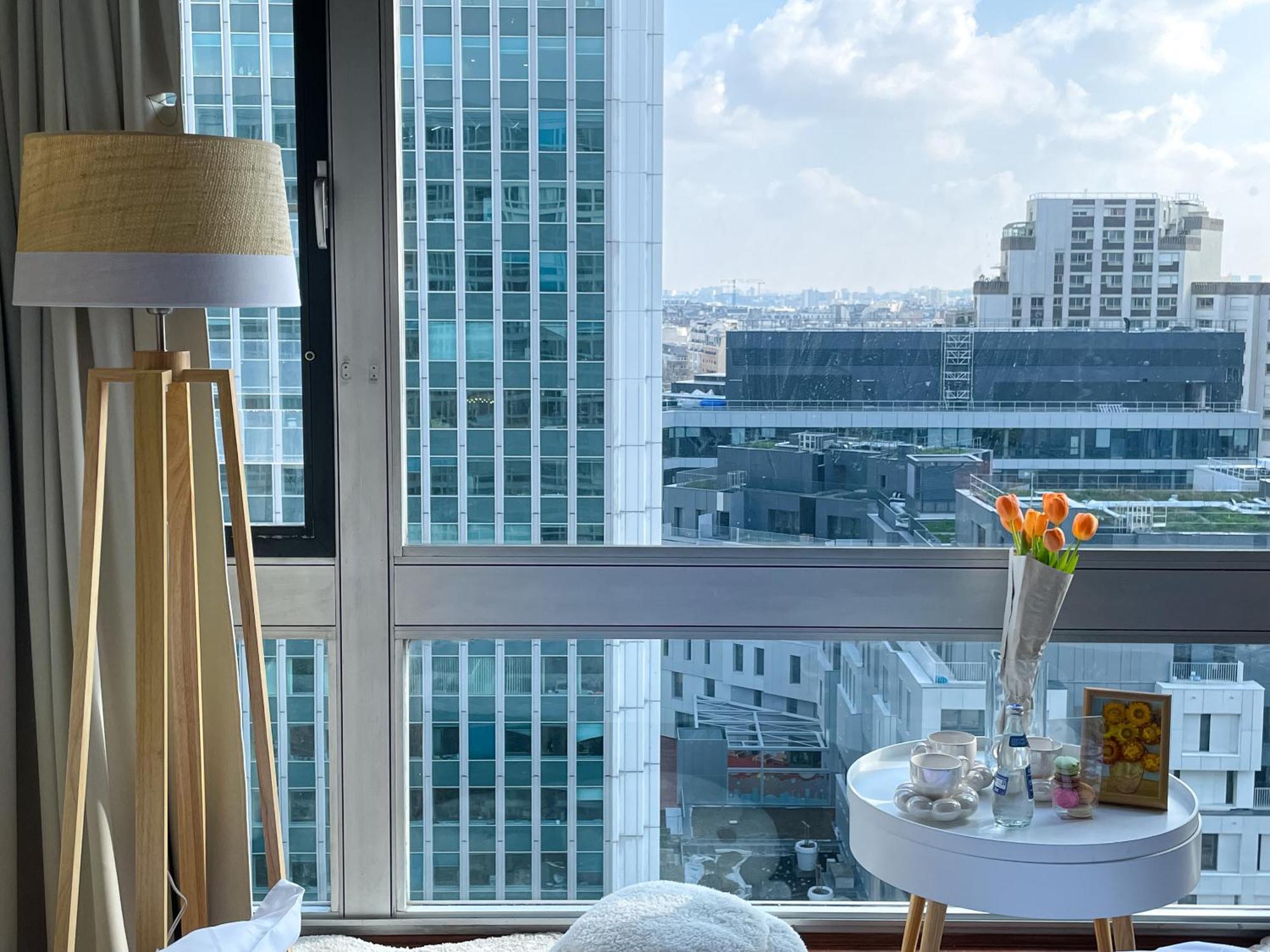 Appartement Sur Les Hauteurs De Montparnasse *