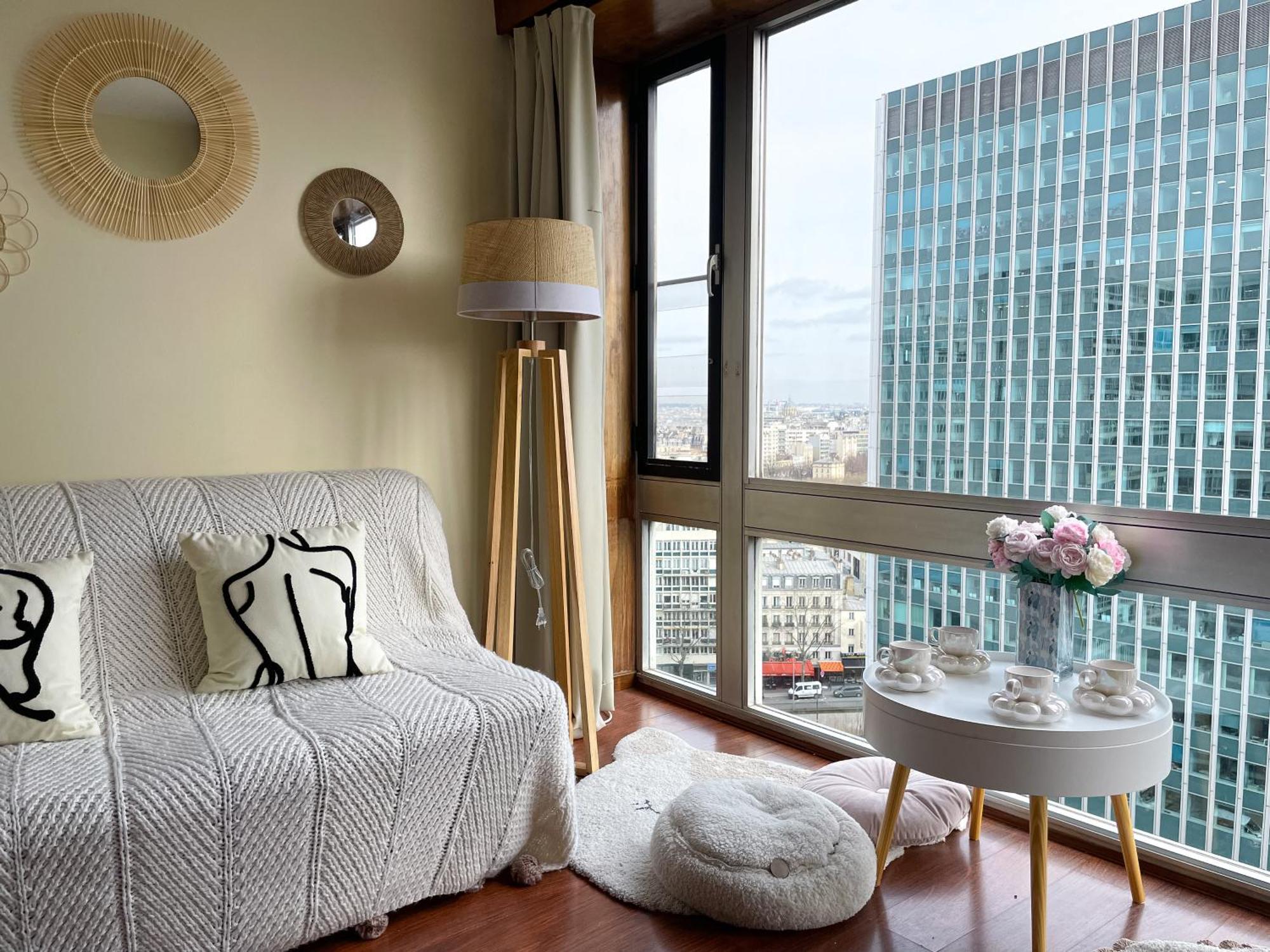 Appartement Sur Les Hauteurs De Montparnasse *