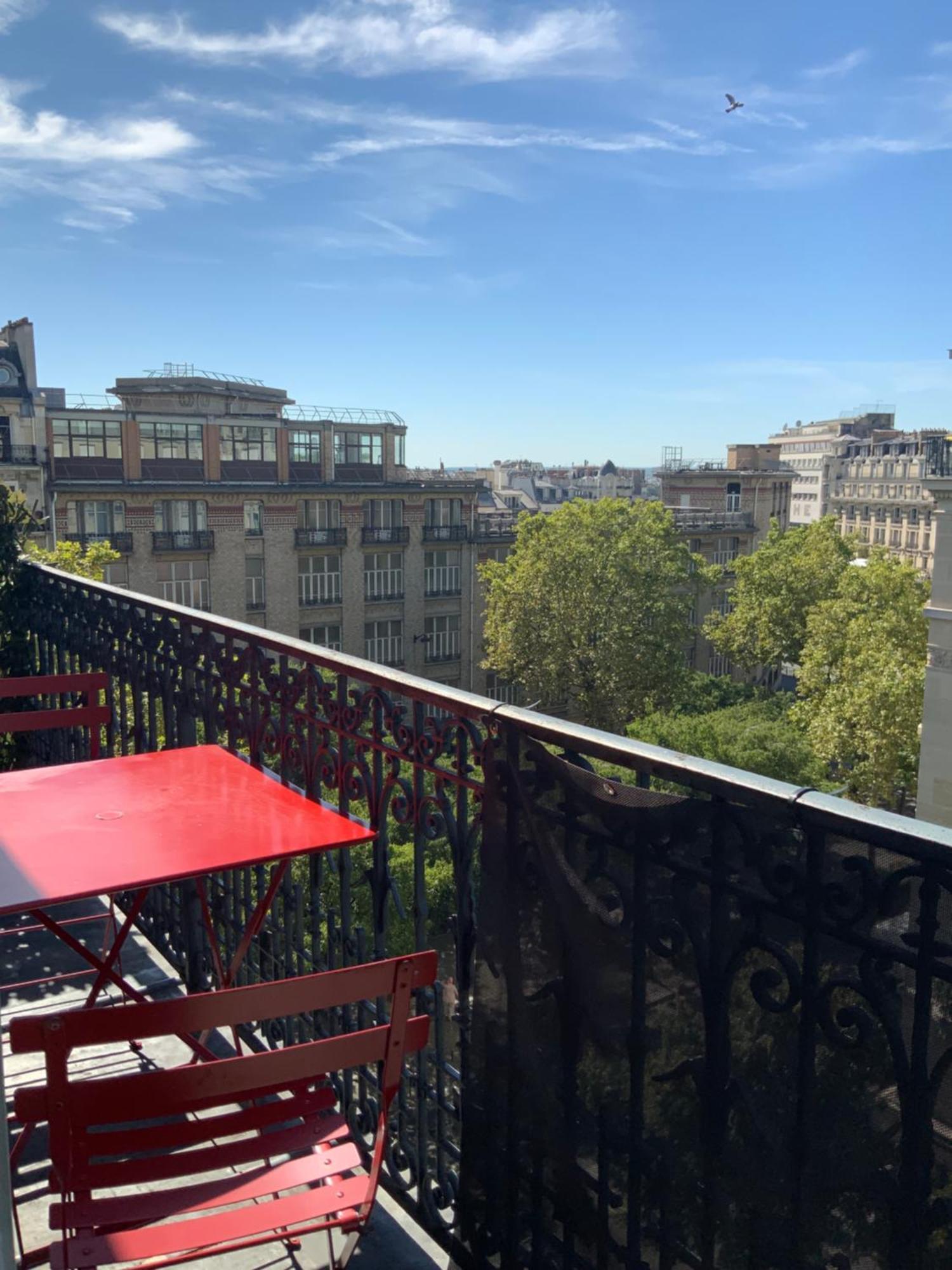 Montmartre Apartment Paris