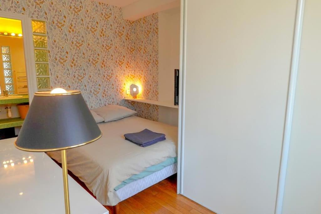 Sunny Studio@paris Center Apartment