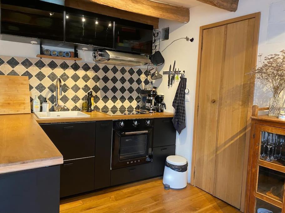 Duplex With Panoramic Views Over Appartement Paris