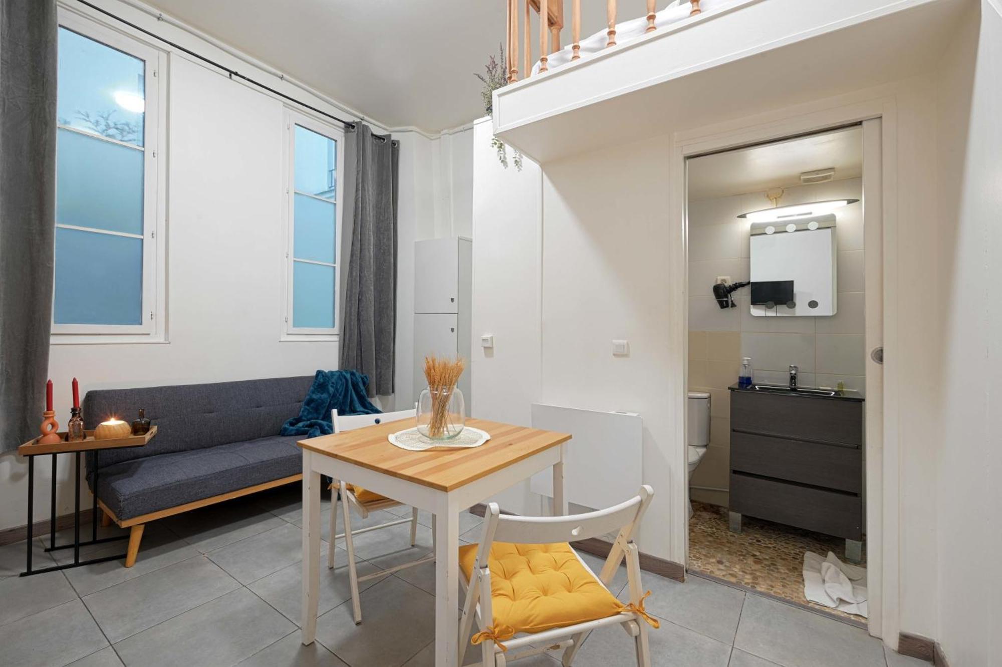 Small Studio For 3 In The Marais Apartment *