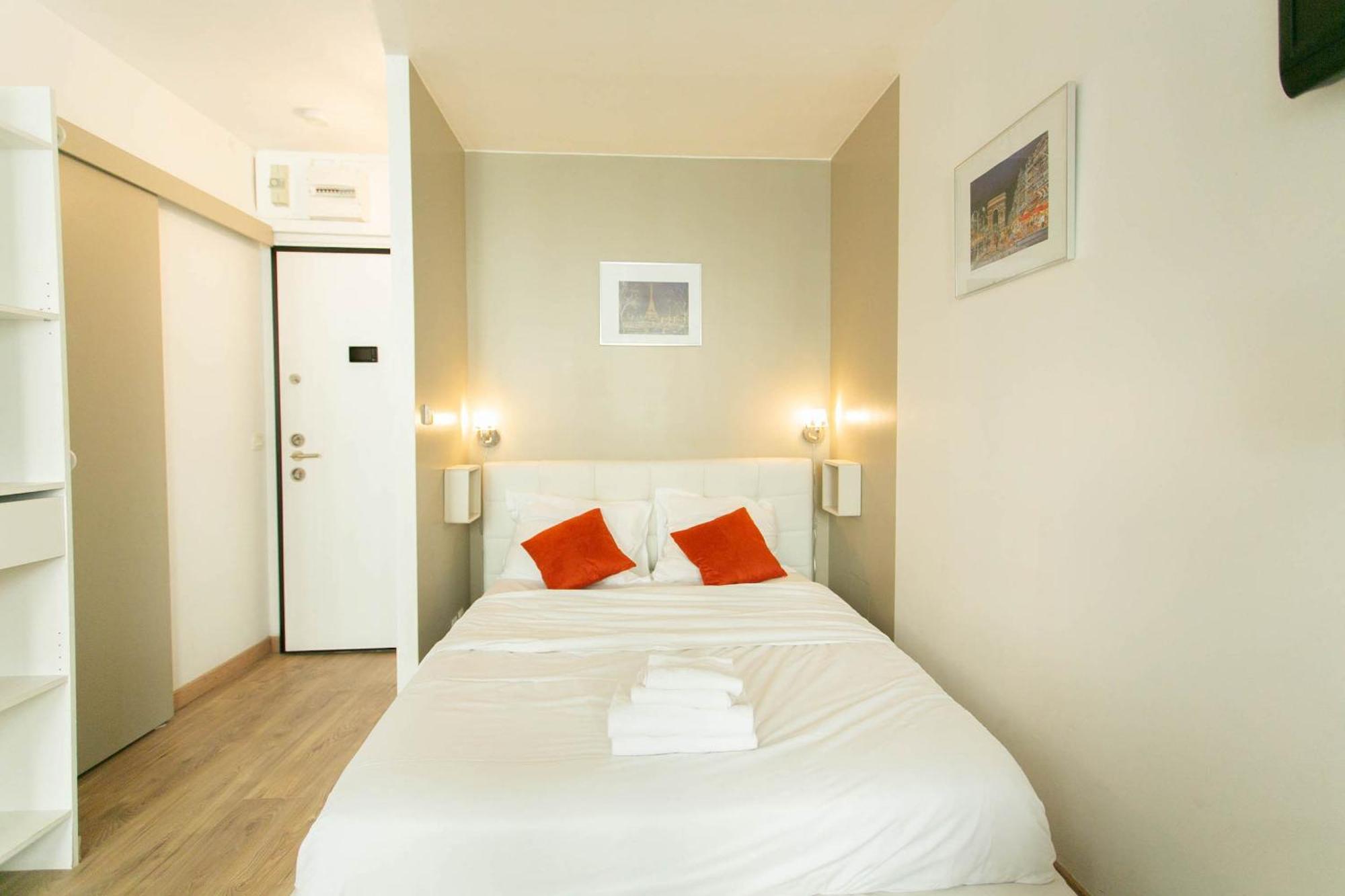 Apartment Champs Elysees & Arc De Triomphe - Studio - Cityapartmentstay