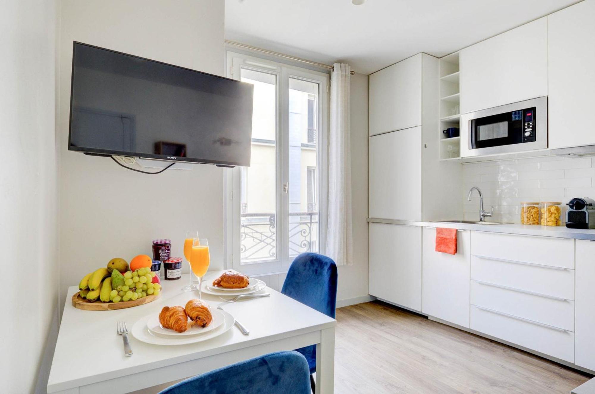 Invalides & Eiffel Tower 1br - Cityapartmentstay *
