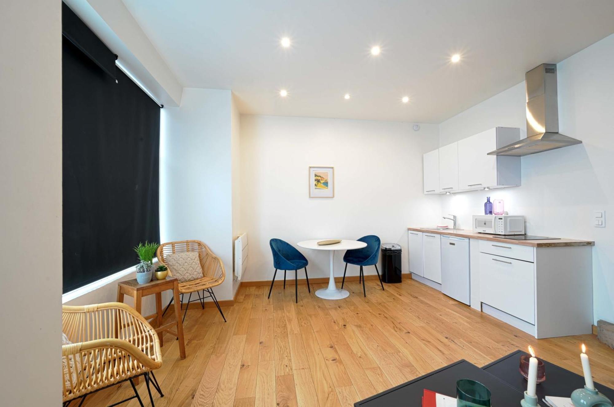 Appartement Superbe De 2 Pieces