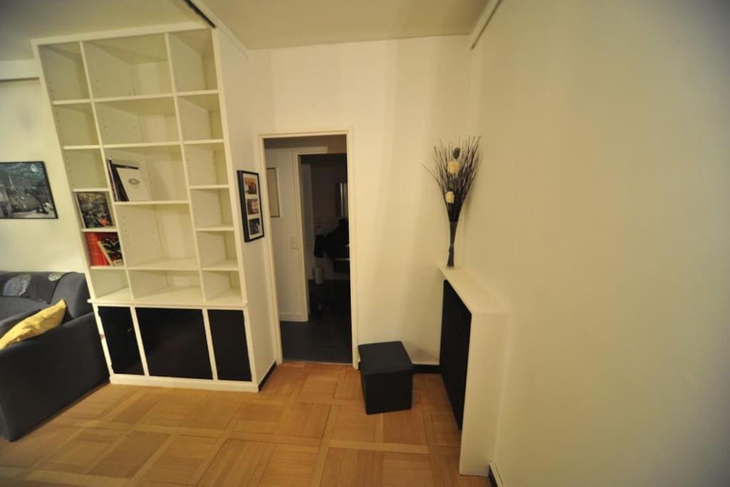 16 -near Champs-elysees 75m2 Apartment Paris