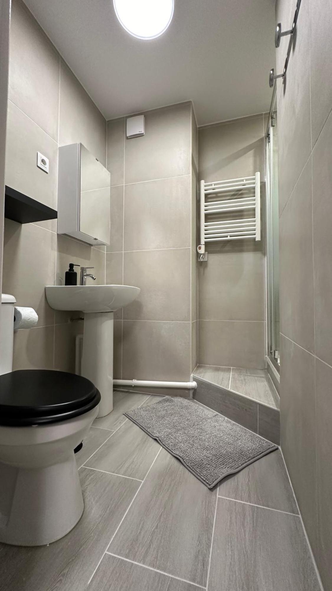 Appartement Lacharriere-logement Entier 38m2 *