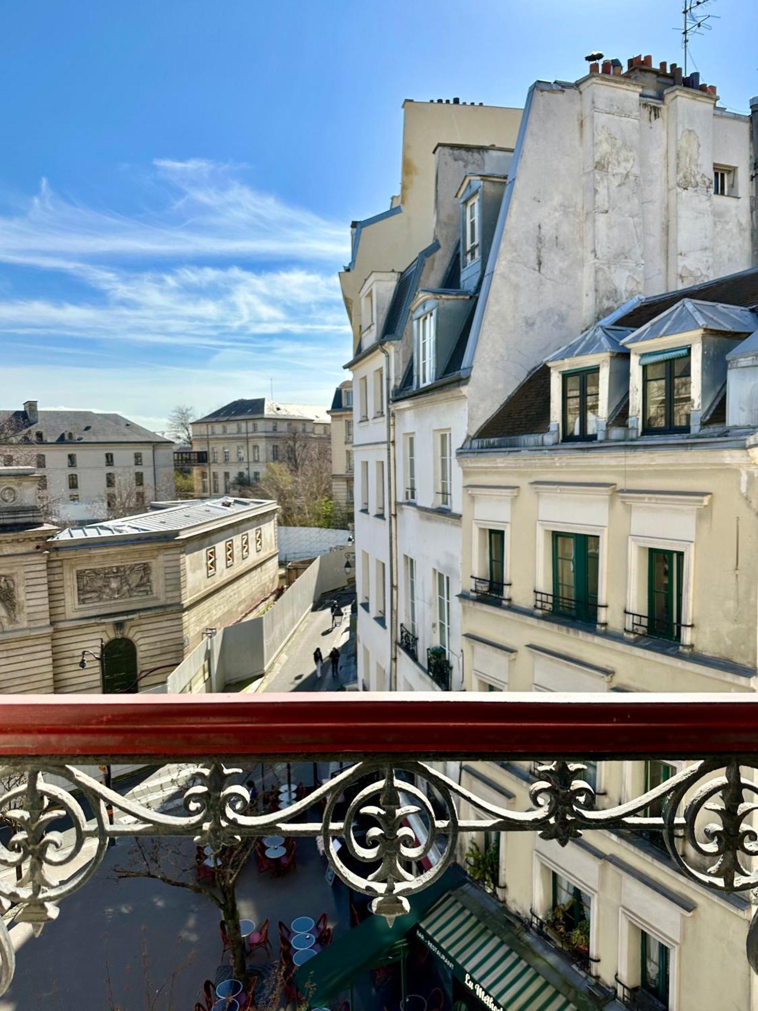 Chic Flat In Pantheon & Luxembourg Garden Apartment *