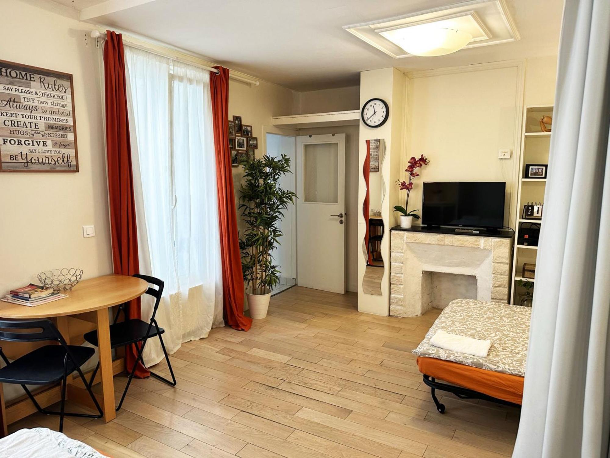 Apartment Heart Of Paris, Quiet, Perfect To Enjoy The