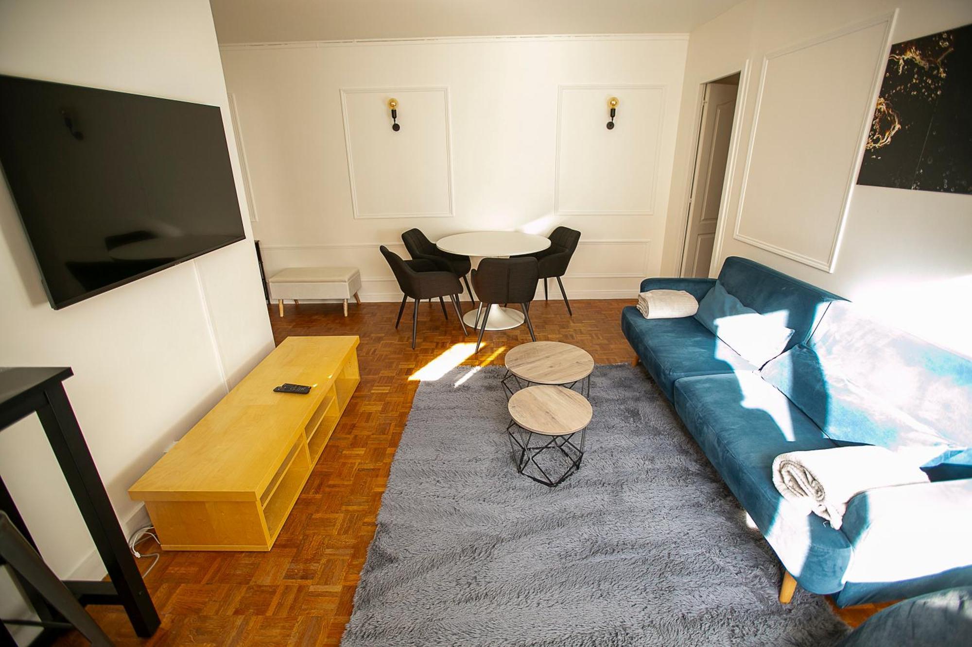 Luxury Batignole Paris