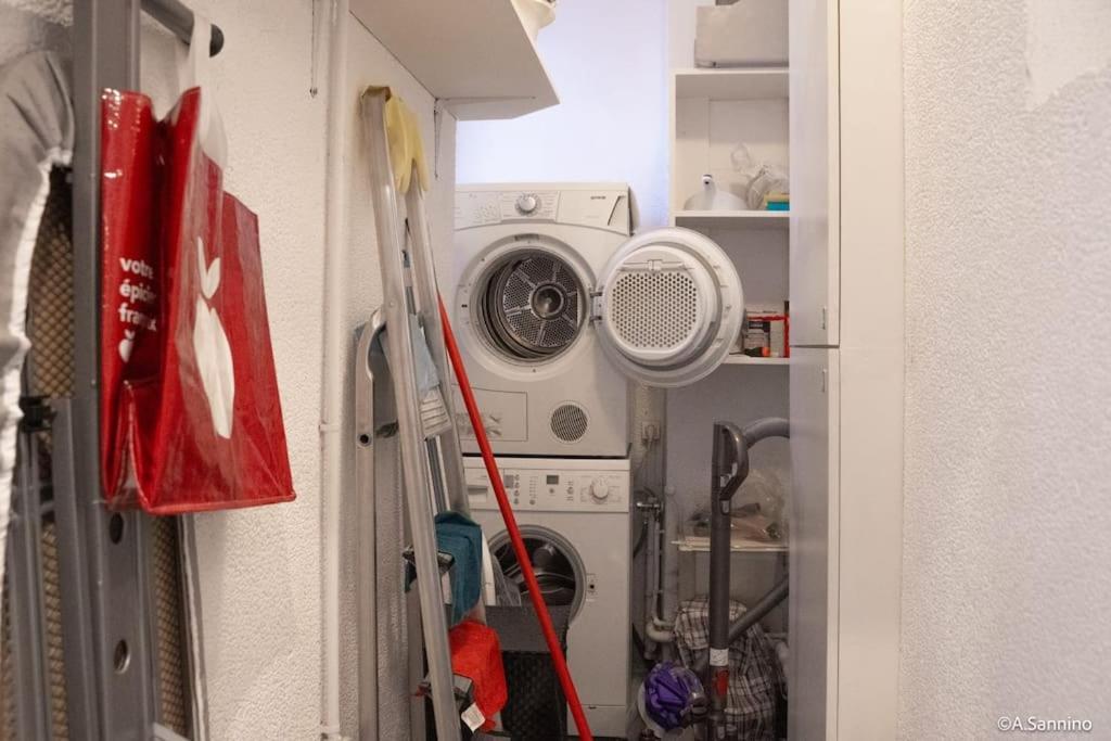 Appartement Moderne 2 Pieces En Plein Au Bord De Seine