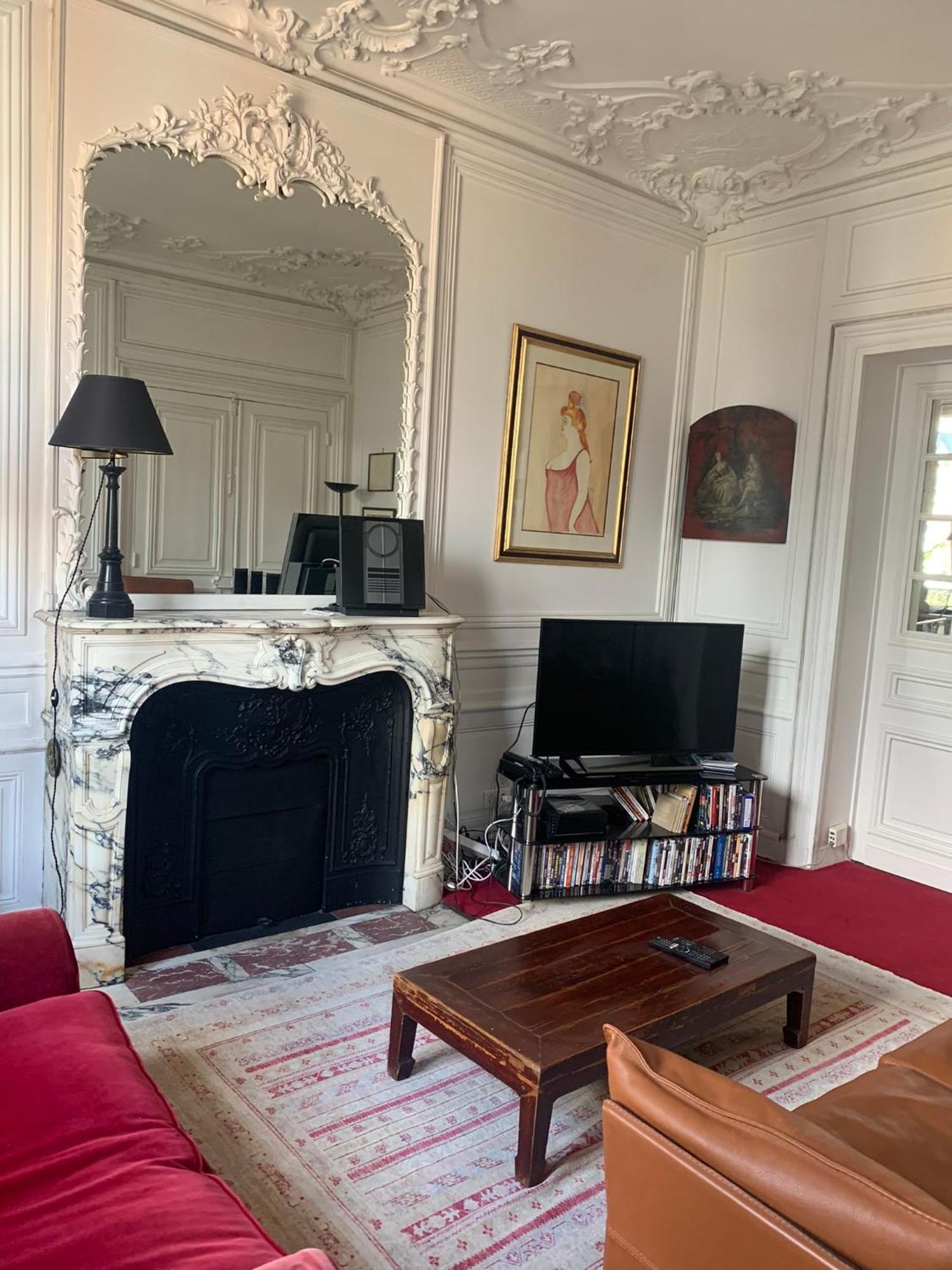Apartment 3 Bedroom Luxury Eiffel Tower View Paris