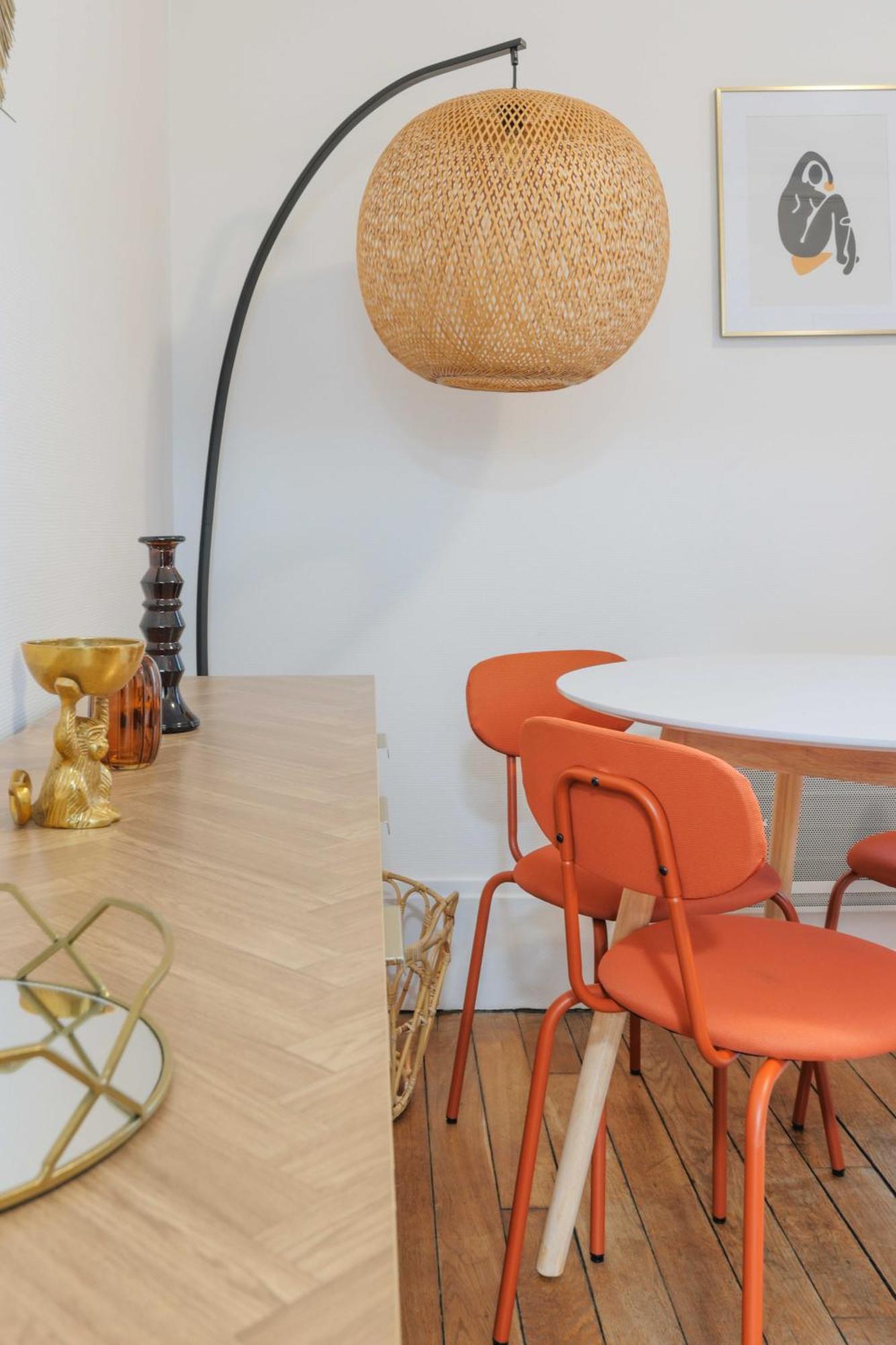 Cozy Parisian Retreat In The Heart Of The City Apartment *