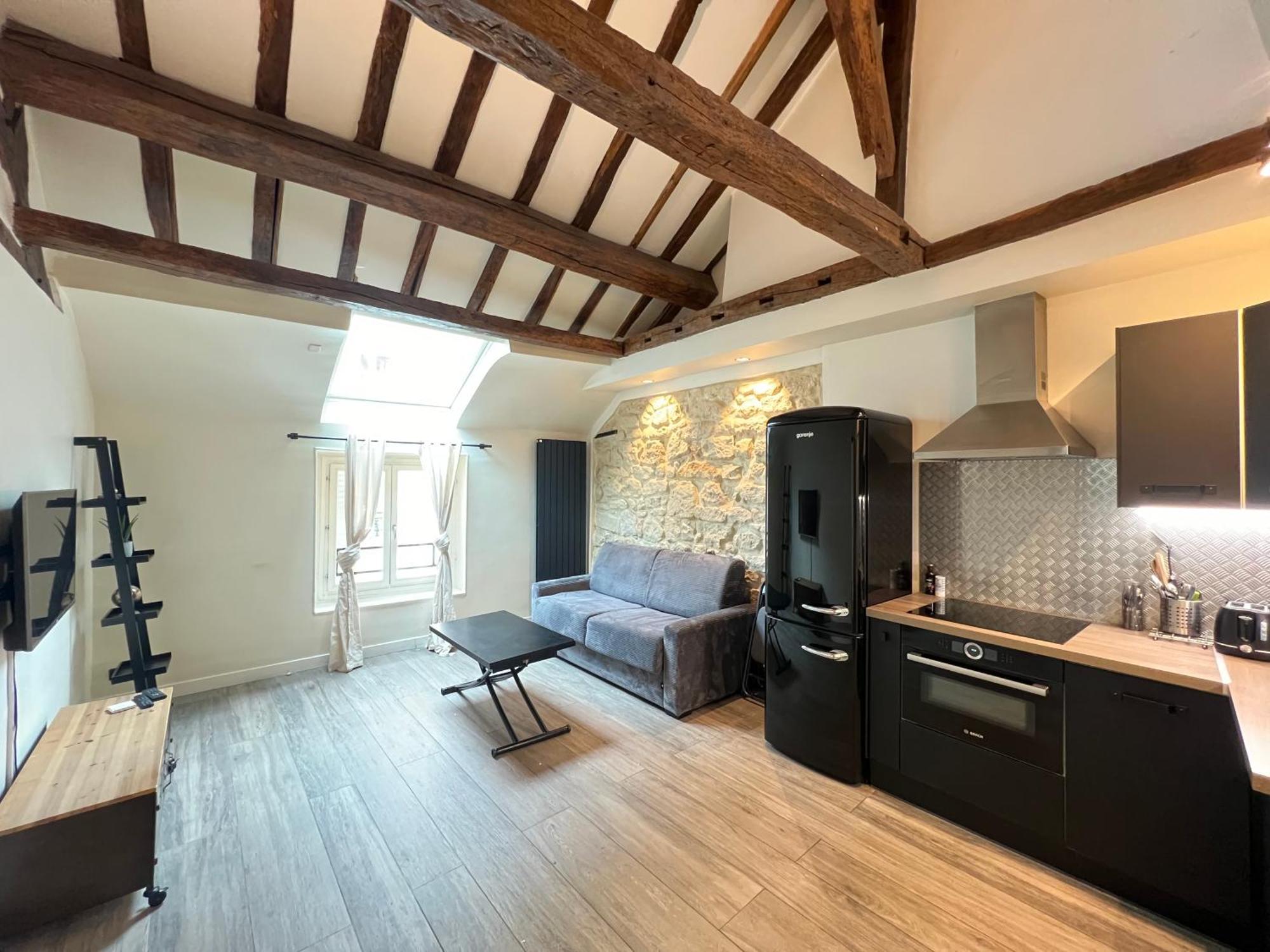 Apartment Grand Place Des Vosges, Marais/bastille Paris