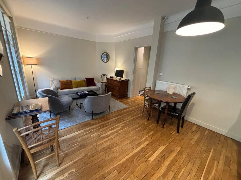 Elegance Parisienne Pour 4 Personnes Appartement